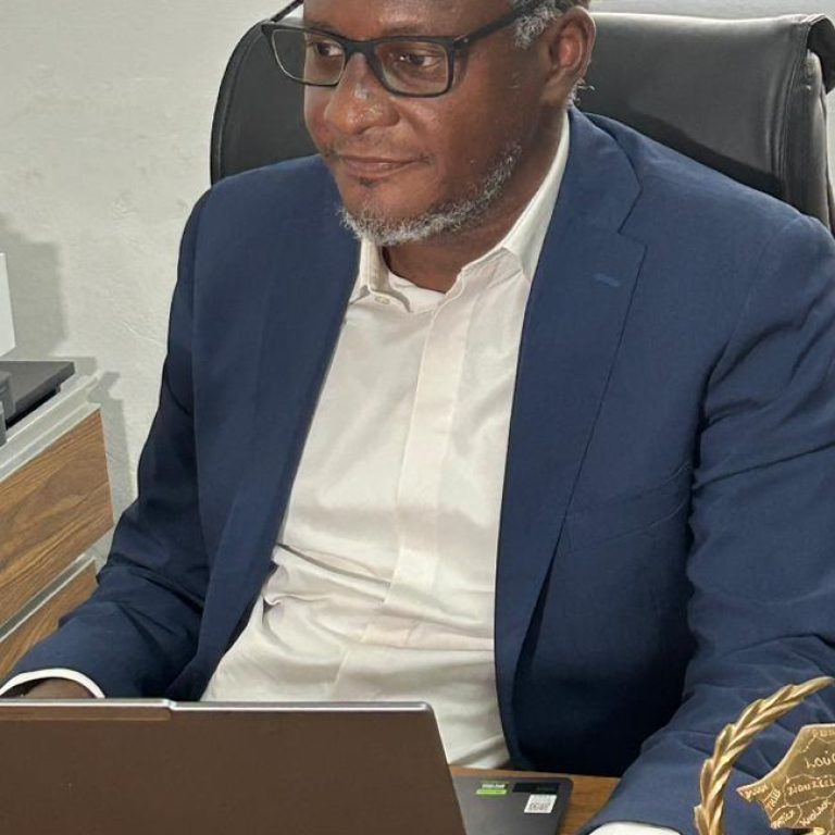 PHOTO-2025-11-26-15-42-04